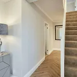 Townhouse Retreat-sleeps 6-3bed-2bath Σπίτι διακοπών *