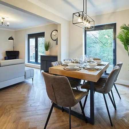 Townhouse Retreat-sleeps 6-3bed-2bath Feriehus *