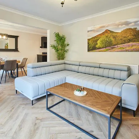 بيت للعطل Townhouse Retreat-sleeps 6-3bed-2bath *