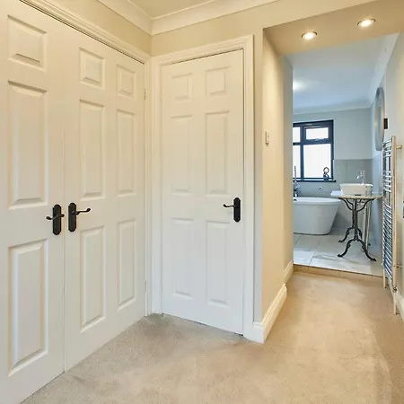 Townhouse Retreat-sleeps 6-3bed-2bath * Great Ayton