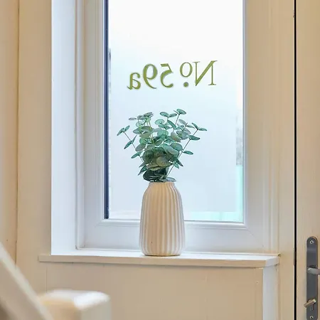 Townhouse Retreat-sleeps 6-3bed-2bath Tatil Evi *