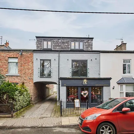 Tatil Evi Townhouse Retreat-sleeps 6-3bed-2bath *