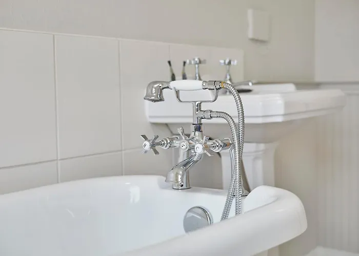 Townhouse Retreat-sleeps 6-3bed-2bath