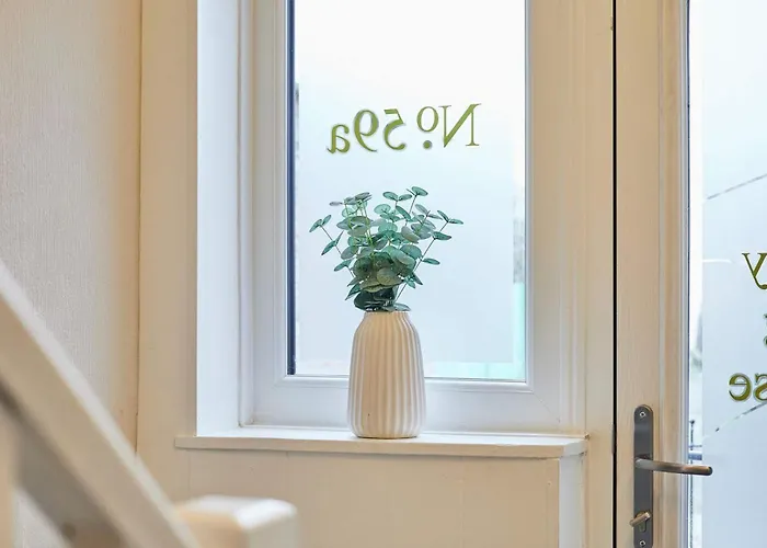 Townhouse Retreat-sleeps 6-3bed-2bath Hébergement de vacances *